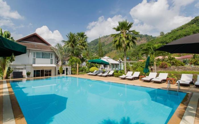 Serenity Lakeside Resort