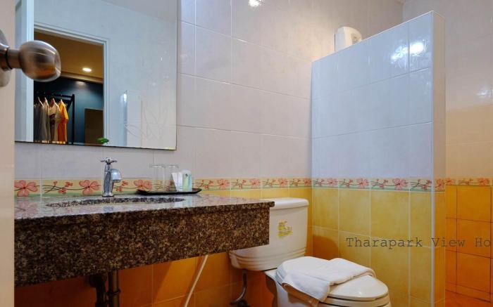 Tharapark View Hotel