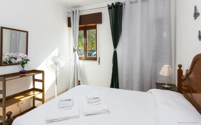 I - Apartment 2 in St. Johns Countryside Getaway