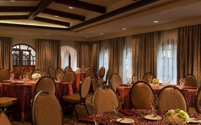 Omni La Mansion del Rio
