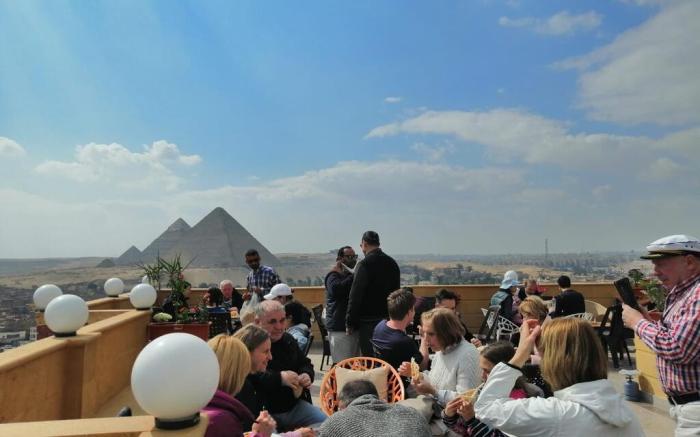 Gardenia pyramids view inn
