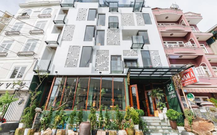 Pi Boutique Hotel