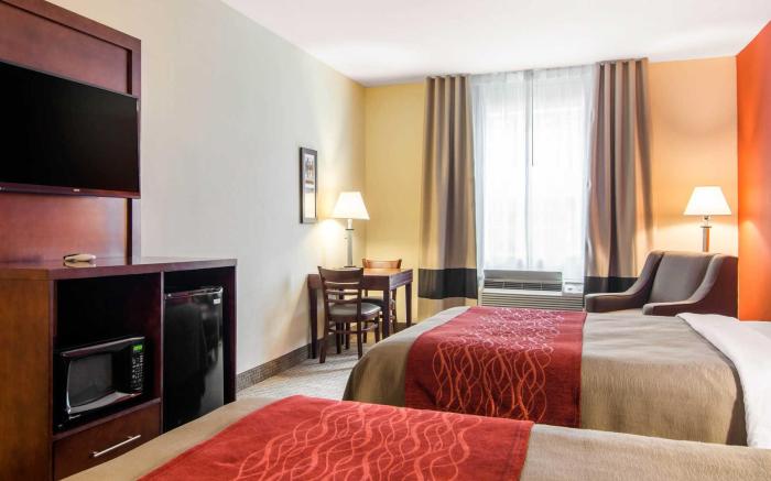 Comfort Inn & Suites