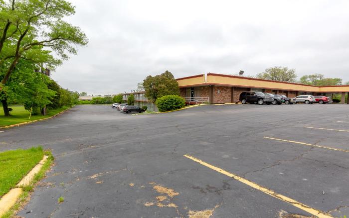 Americas Best Value Inn Rockford