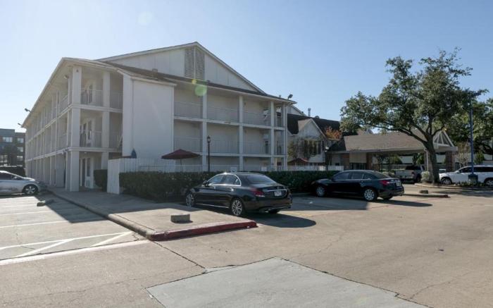 OYO Hotel Houston Katy Freeway
