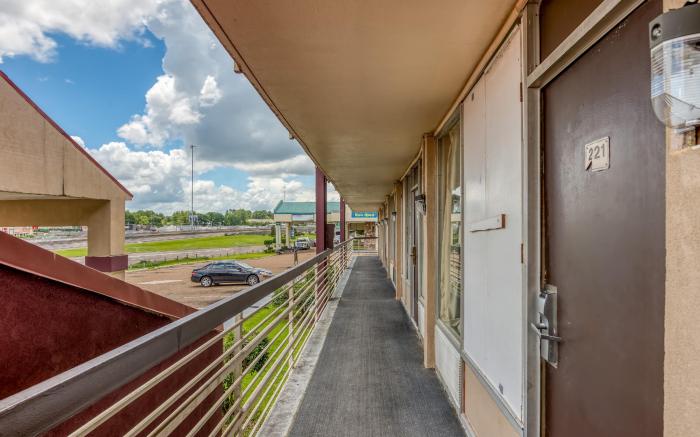 OYO Hotel Jackson North I-55