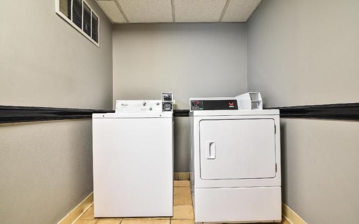 OYO Townhouse Inn Jacksonville near Little Rock Air Force Base