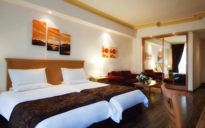 Bella Riva Hotel