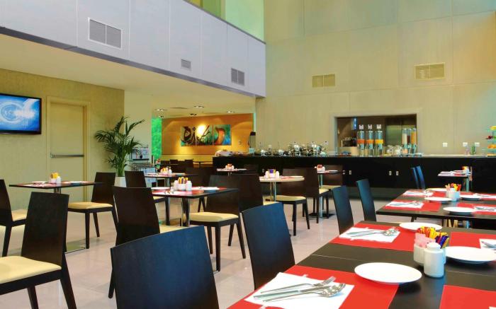 Ibis Sharq Hotel