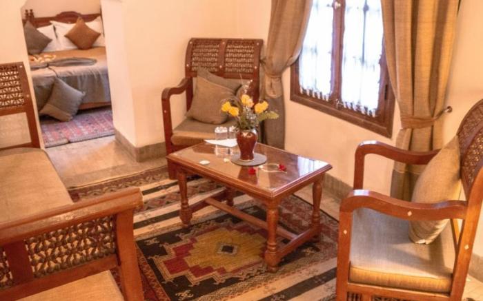 Riad Amina