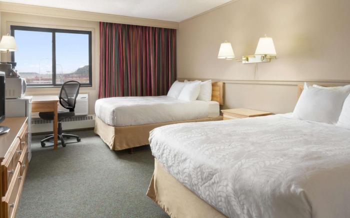 Quality Inn & Suites