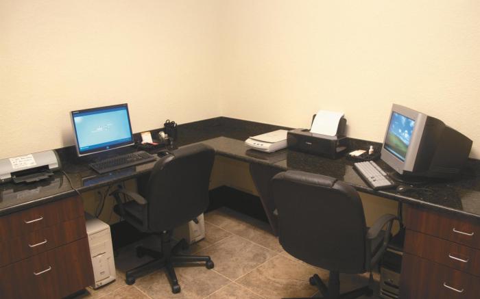 La Quinta Inn & Suites by Wyndham Ft. Pierce