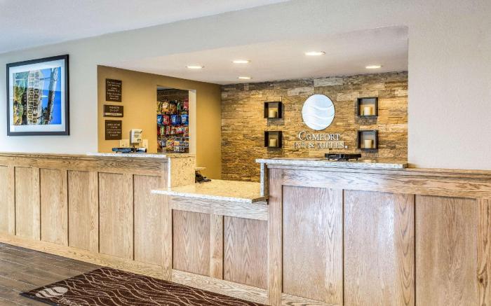 Comfort Inn & Suites Albuquerque Downtown
