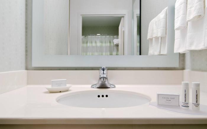 Sonesta Select Seattle Renton Suites