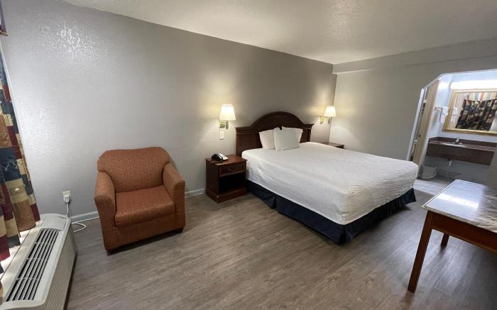 FairBridge Inn & Suites McDonough