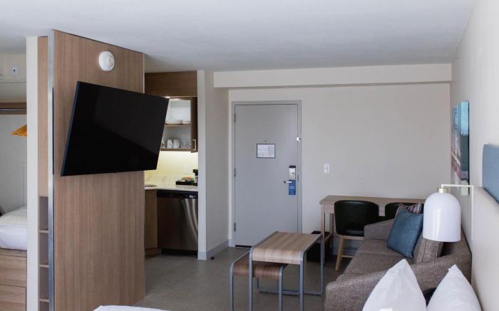 Homewood Suites by Hilton Tulsa South Medical District