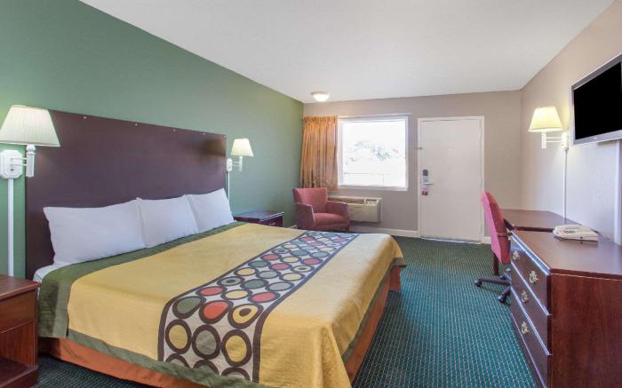 Super 8 By Wyndham Durham/University Area Nc