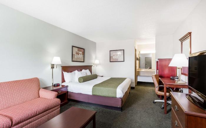 Days Inn by Wyndham Raleigh Glenwood-Crabtree