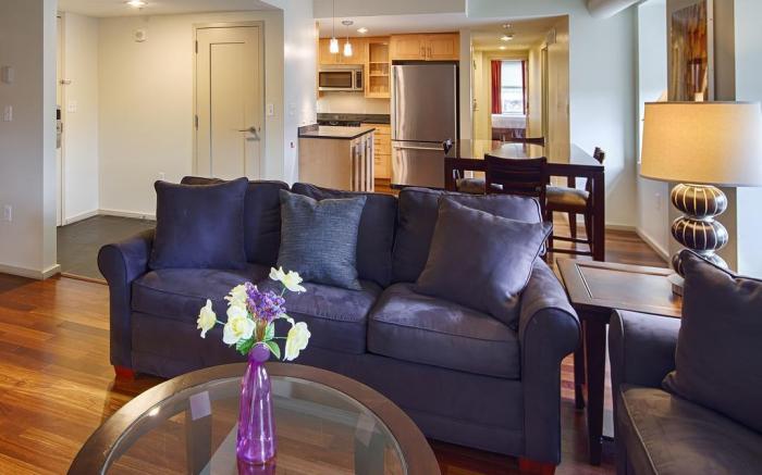 Grand Eastonian Hotel & Suites Easton