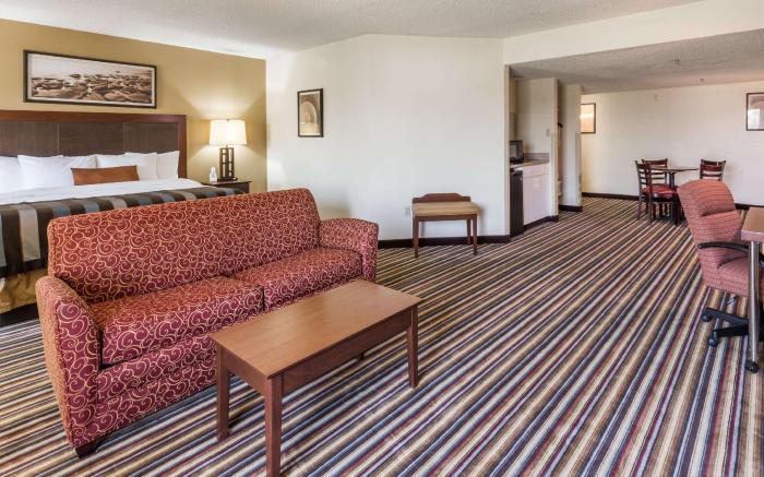 Wingate by Wyndham Sulphur Near Lake Charles