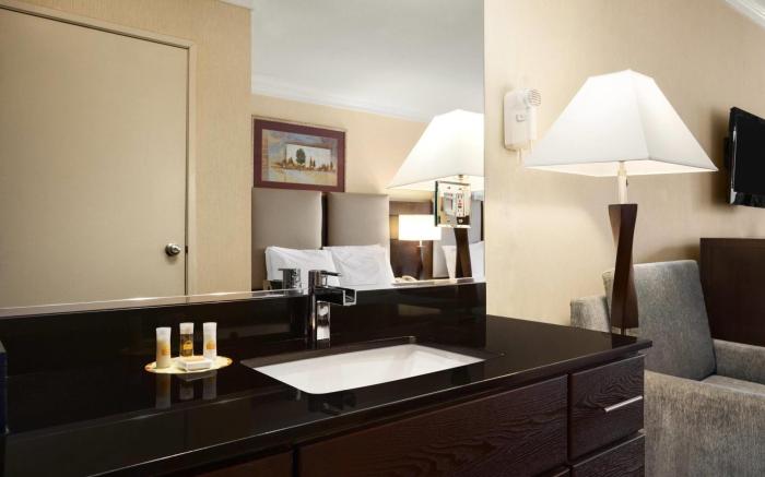 Days Inn by Wyndham Concord