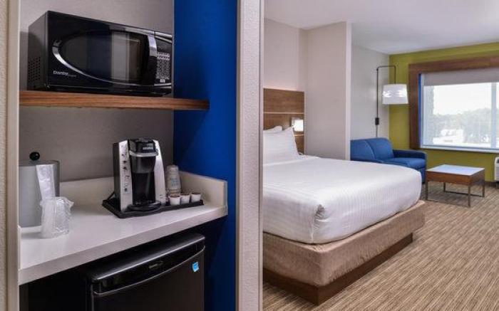 Holiday Inn Express & Suites - Siloam Springs By IHG