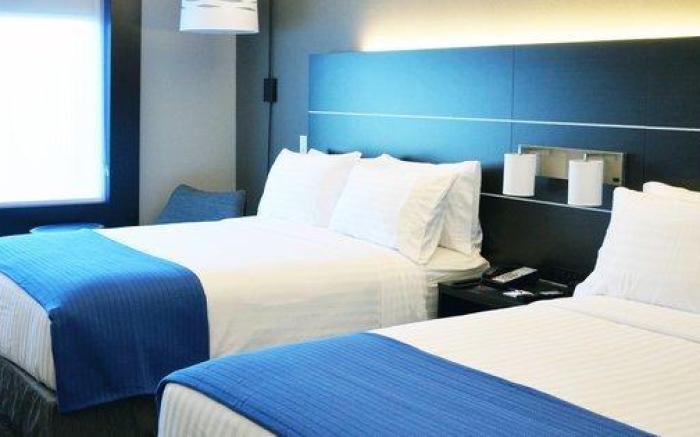 Holiday Inn Express & Suites - Jacksonville W - I295 and I10 By IHG