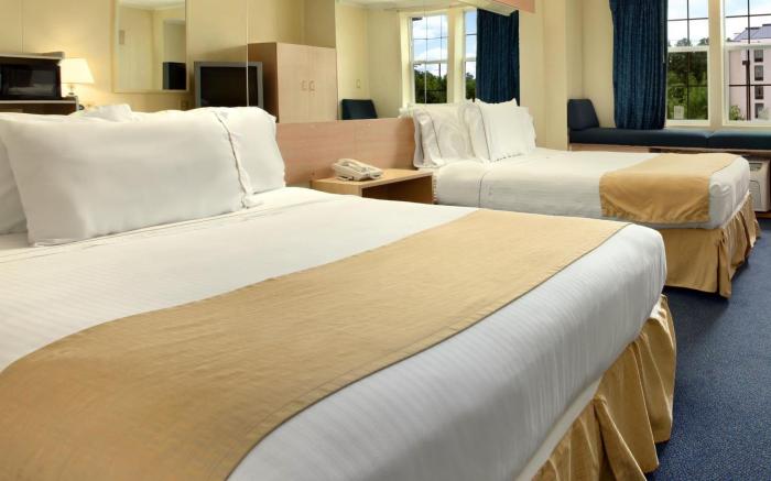 Microtel Inn & Suites by Wyndham Columbia Two Notch Rd Area
