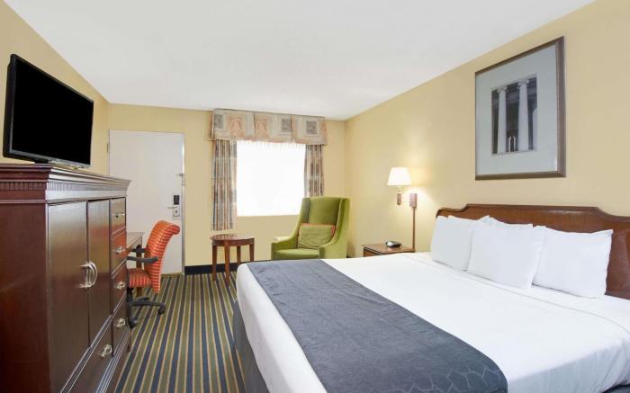 Days Inn by Wyndham Towson