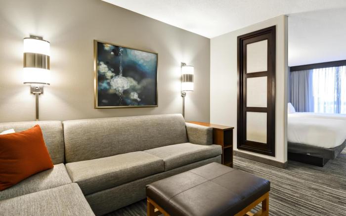 Hyatt Place Overland Prk Metcalf