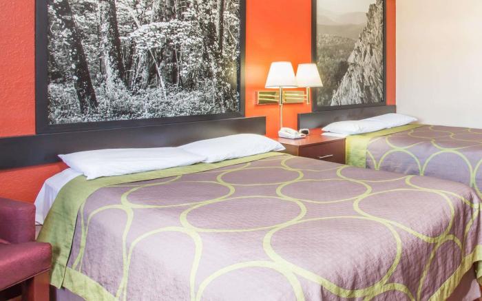 Super 8 By Wyndham Harrisonburg