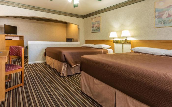 Travelodge by Wyndham Merced Yosemite
