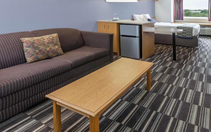 Microtel Inn & Suites by Wyndham Ardmore