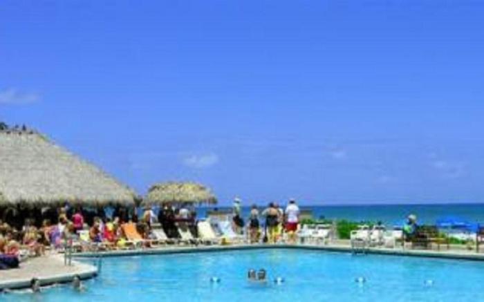 Ocean Manor Beach Resort