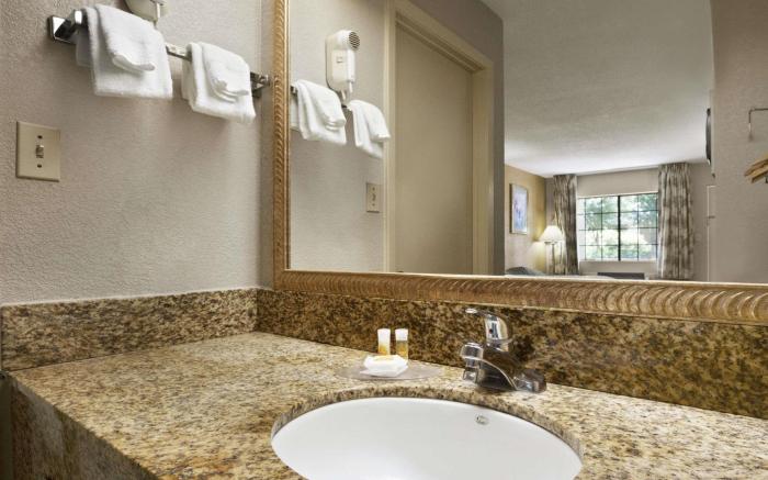 Days Inn by Wyndham Southaven MS