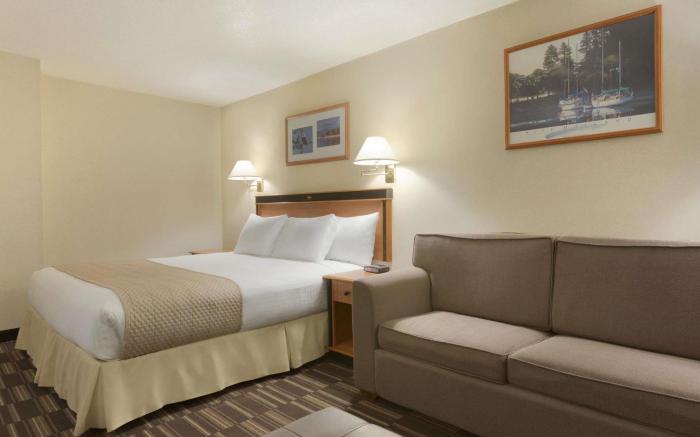 Days Inn by Wyndham Nanaimo
