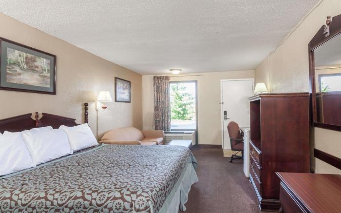 Days Inn by Wyndham Goodlettsville