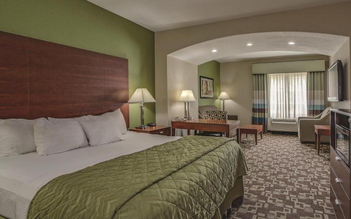 La Quinta Inn & Suites by Wyndham Tupelo