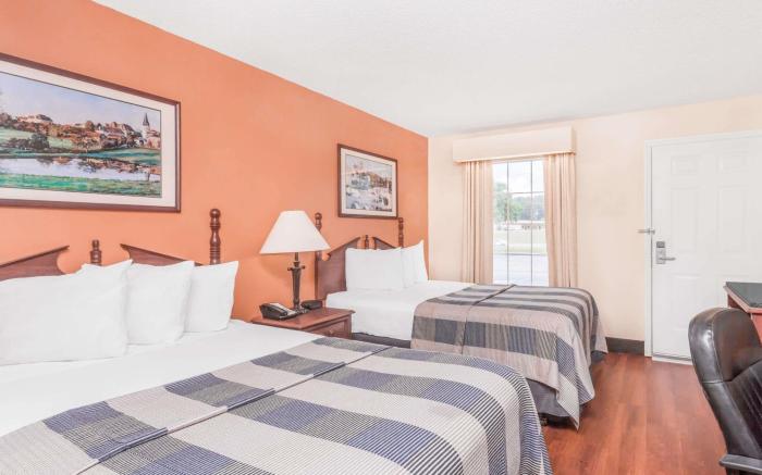 Days Inn by Wyndham Americus