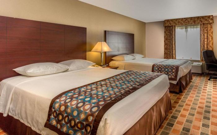 Super 8 By Wyndham Frankfort In