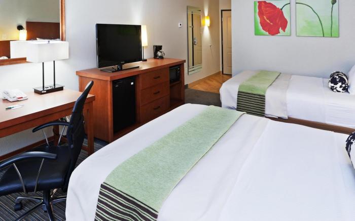 La Quinta Inn & Suites by Wyndham Dallas Love Field