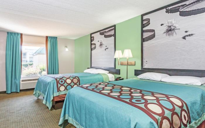 Super 8 By Wyndham Marianna