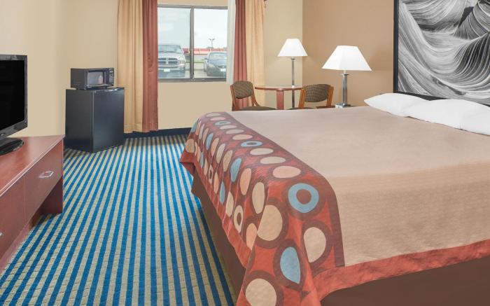 Super 8 By Wyndham Marshalltown