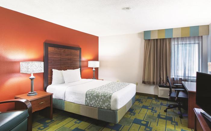 La Quinta Inn by Wyndham Auburn Worcester