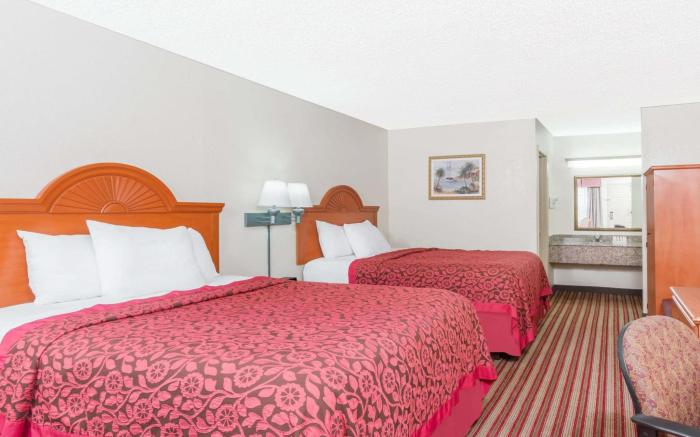 Days Inn by Wyndham Portland/Corpus Christi