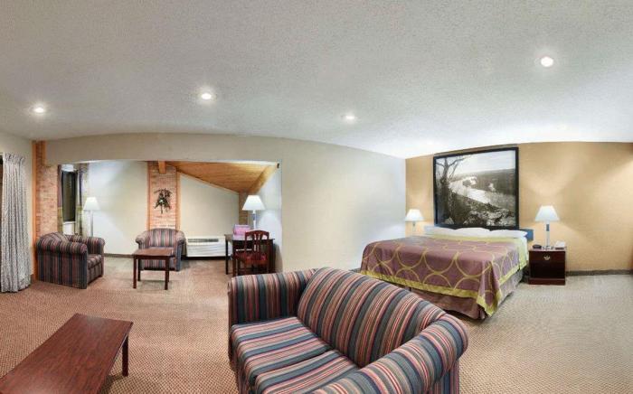 Super 8 By Wyndham Green Bay I-43 Bus. Park