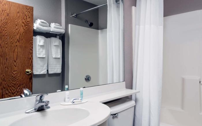 Microtel Inn & Suites by Wyndham New Ulm