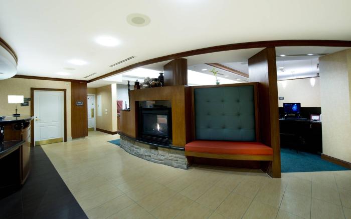 Residence Inn by Marriott Mississauga-Airport Corporate Centre West