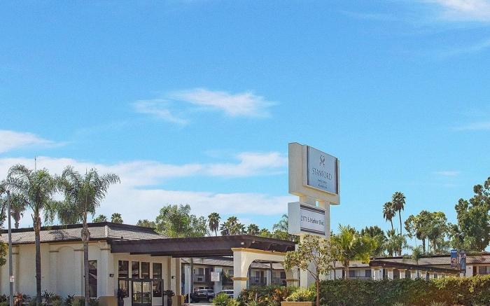 Stanford Inn & Suites Anaheim