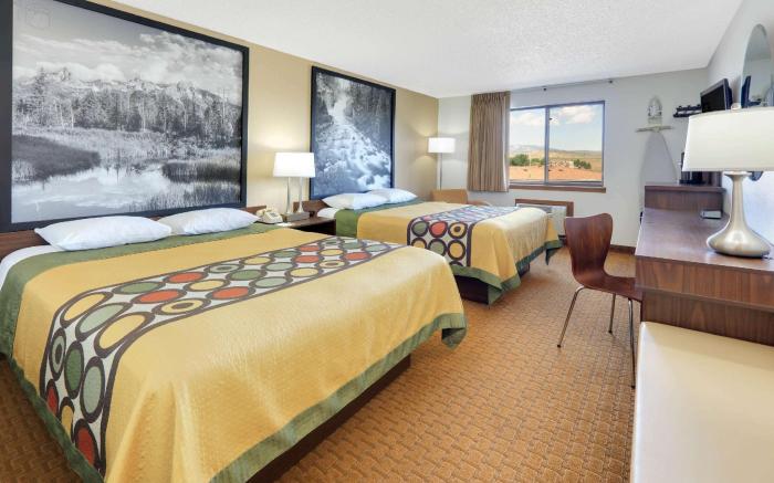 Super 8 By Wyndham Cody